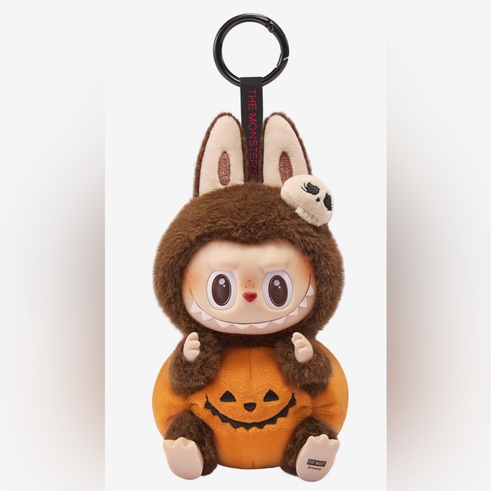 Sitting pumpkin labubu